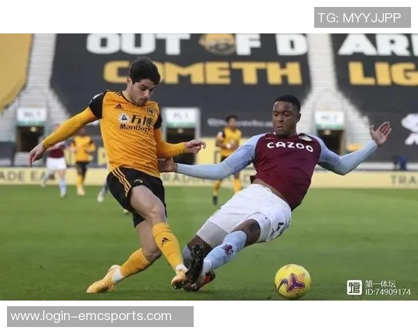 英超独家解析西安羽毛球队团队协作与其他球队的对比分析