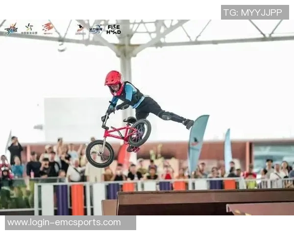 北京极限运动队在全国灵活性排行榜中荣获第九名展现出卓越的运动实力与潜力 北京极限运动队在全国灵活性排行榜中荣获第九名展现出卓越的运动实力与潜力