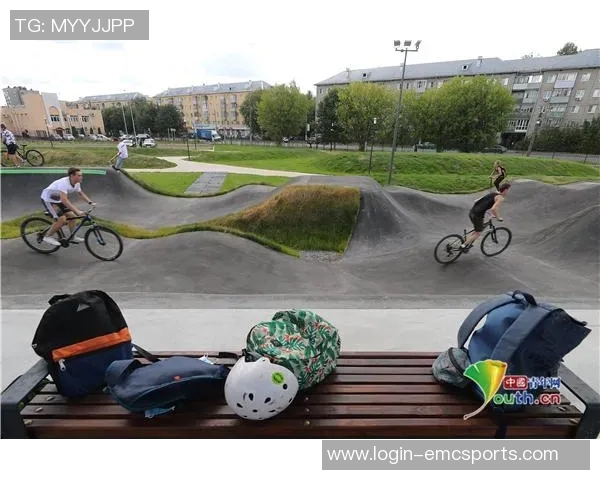 西安滑板队团队协作探讨运动滑板的魅力与发展潜力 西安滑板队团队协作探讨运动滑板的魅力与发展潜力