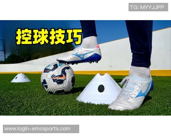 足球装备选购指南与训练器材推荐助你提升球技与竞技水平 足球装备选购指南与训练器材推荐助你提升球技与竞技水平